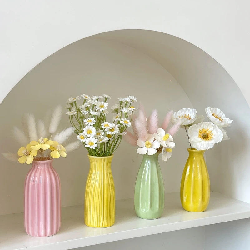 Mini Ceramics Vase Decorative Vase Wedding Table Flower Vase Bud Flower Plant Pot Desktop Ornament Decorative Vase Florero
