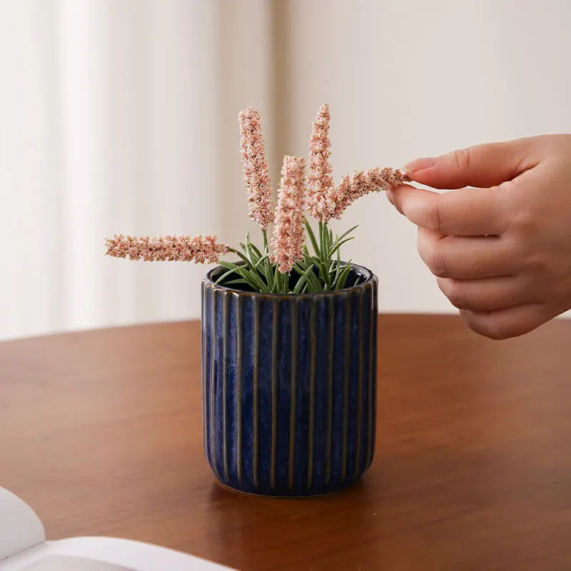 European Light Luxury High-End Vase Home Soft Mini Hydroponic Vase Decorative Ornament Flower Arrangement Ceramic Vase