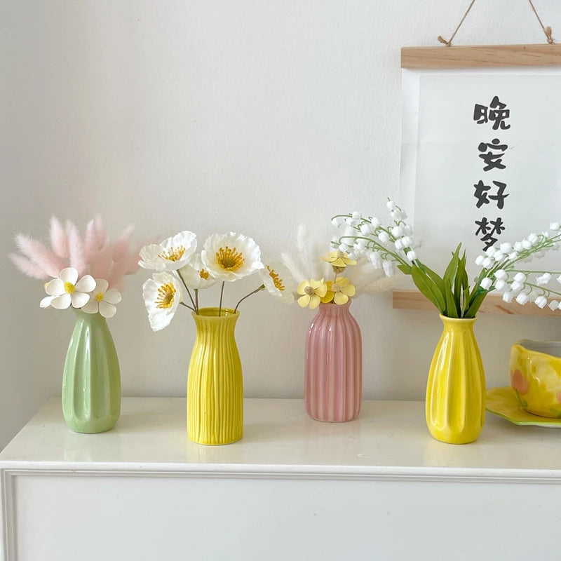 Mini Ceramics Vase Decorative Vase Wedding Table Flower Vase Bud Flower Plant Pot Desktop Ornament Decorative Vase Florero