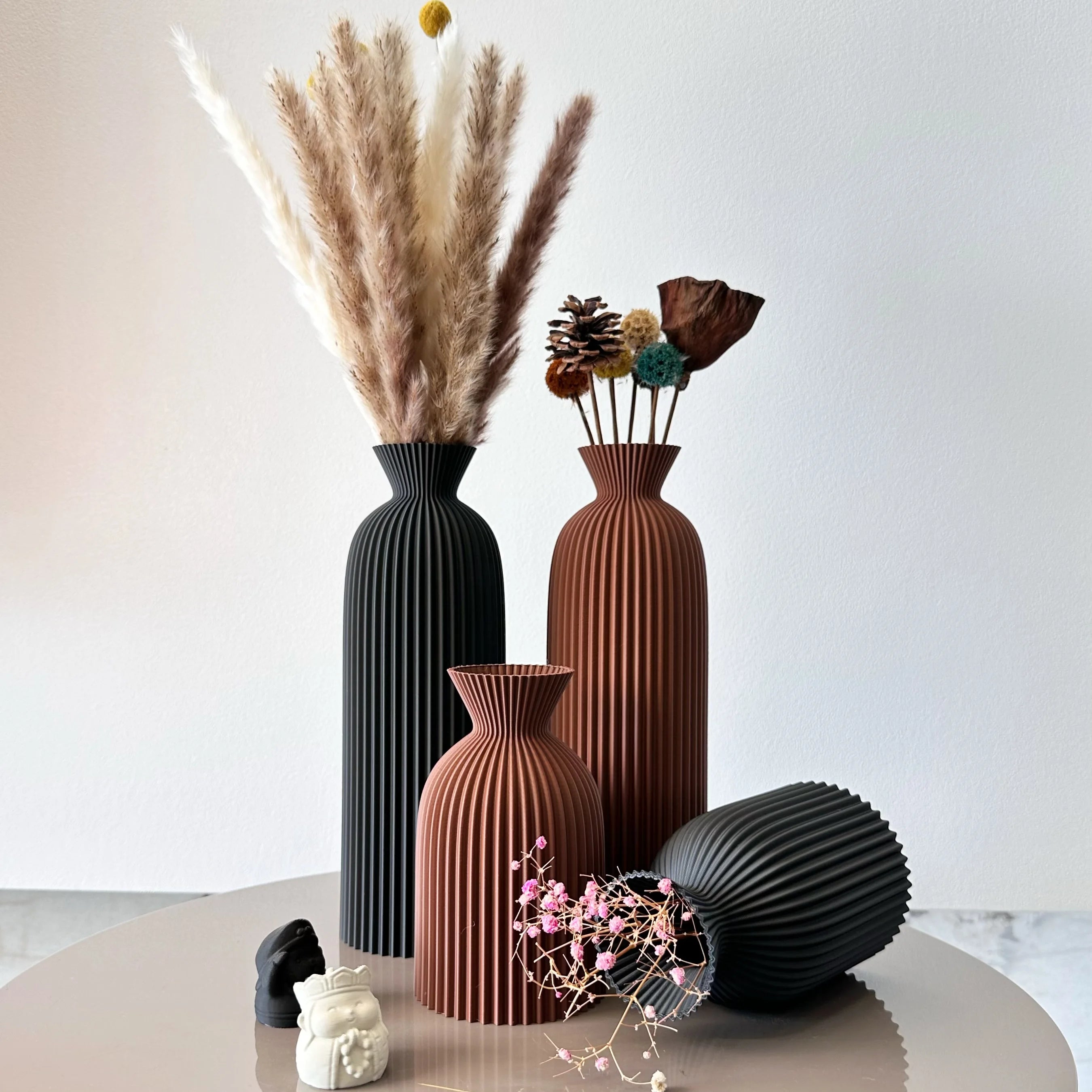 2-Piece Set of Wavy Pattern Art Dry Vase, Dried Flower Vase, Suitable for Home Desktop Decoration Vase, Foyer Decoration Vase, Dried Flower Vase, Office Decoration Vase Ornament, Best Holiday Gift