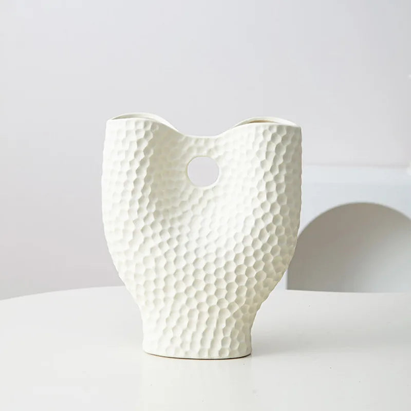 Nordic Golden Ceramic Vase Modern Home Decoration Ornaments Countertop Vase Creative Living Room Flower Arrangement Vase